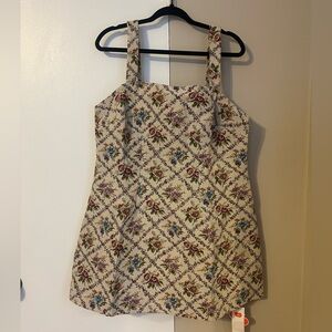 Floral Tapestry Patterned Cream Dress